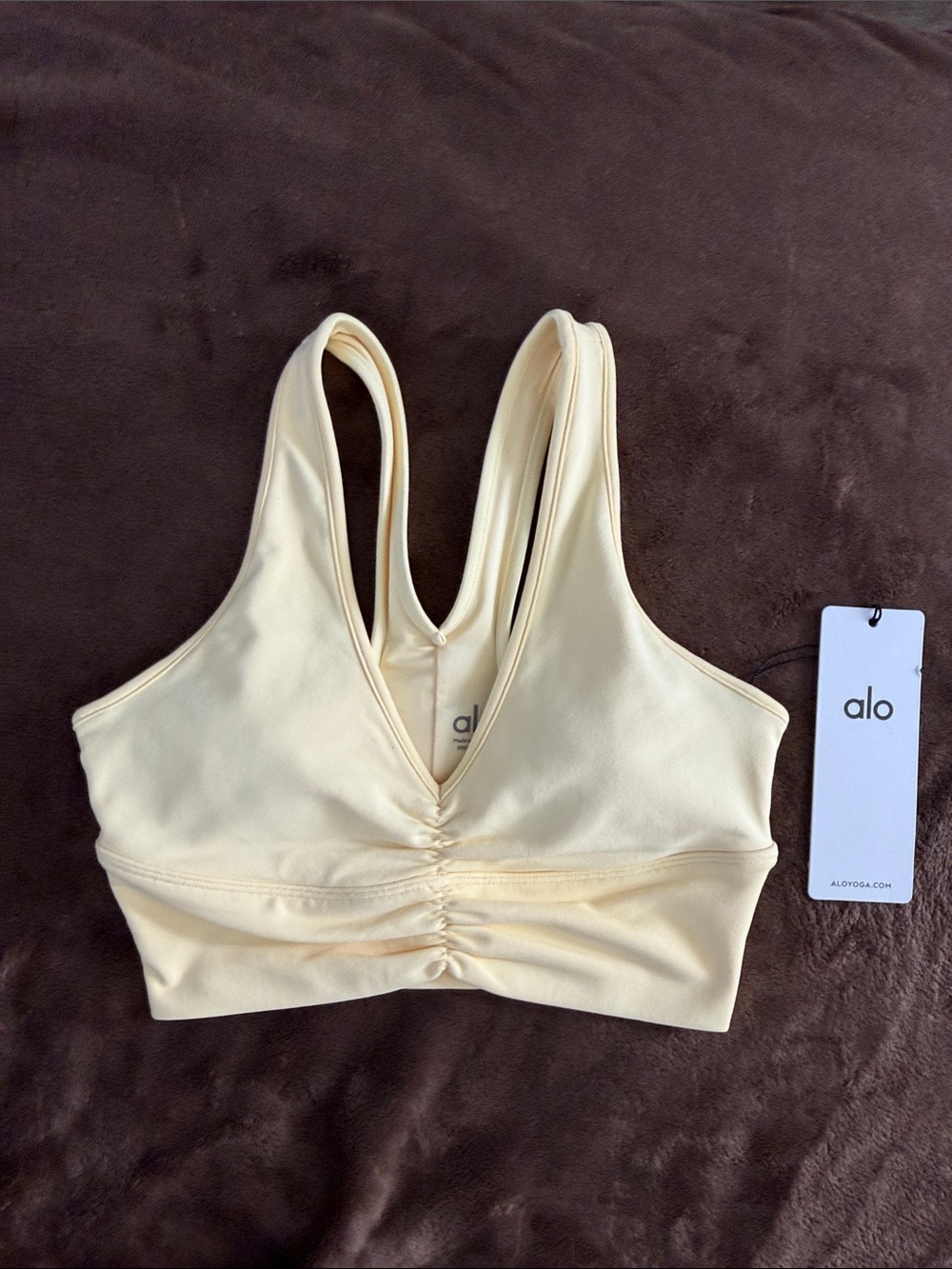 Alo Yoga Wild Thing Bra | Limited: Candlelight Yellow